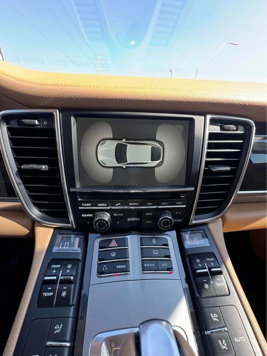 2013 Porsche 970 Panamera - Image 8 of 8