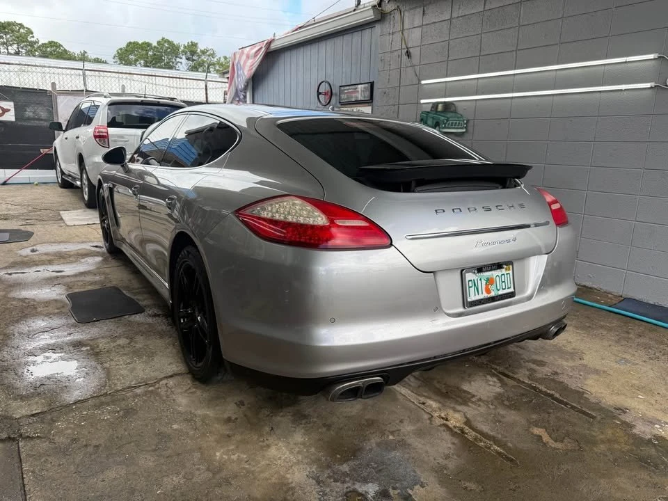 2013 Porsche 970 Panamera 4S - Image 3 of 13