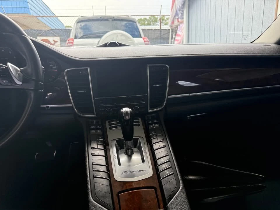 2013 Porsche 970 Panamera 4S - Image 8 of 13