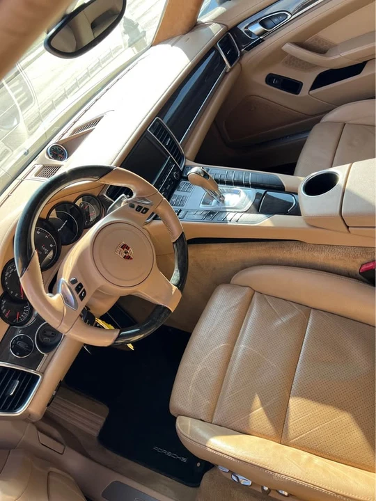 2013 Porsche 970 Panamera - Image 5 of 6