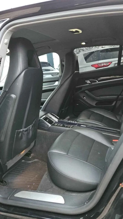 2013 Porsche 970 Panamera - Image 8 of 11