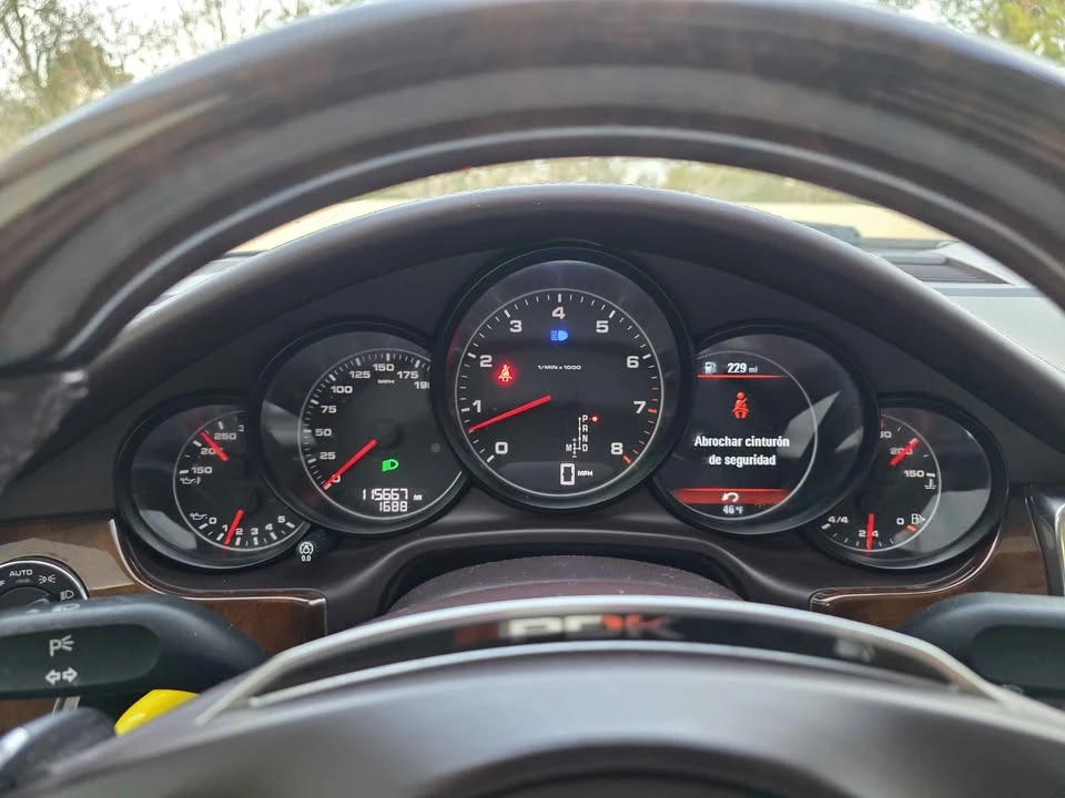 2013 Porsche 970 Panamera 4S - Image 5 of 10