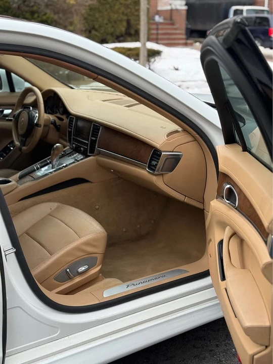 2013 Porsche 970 Panamera - Image 8 of 12