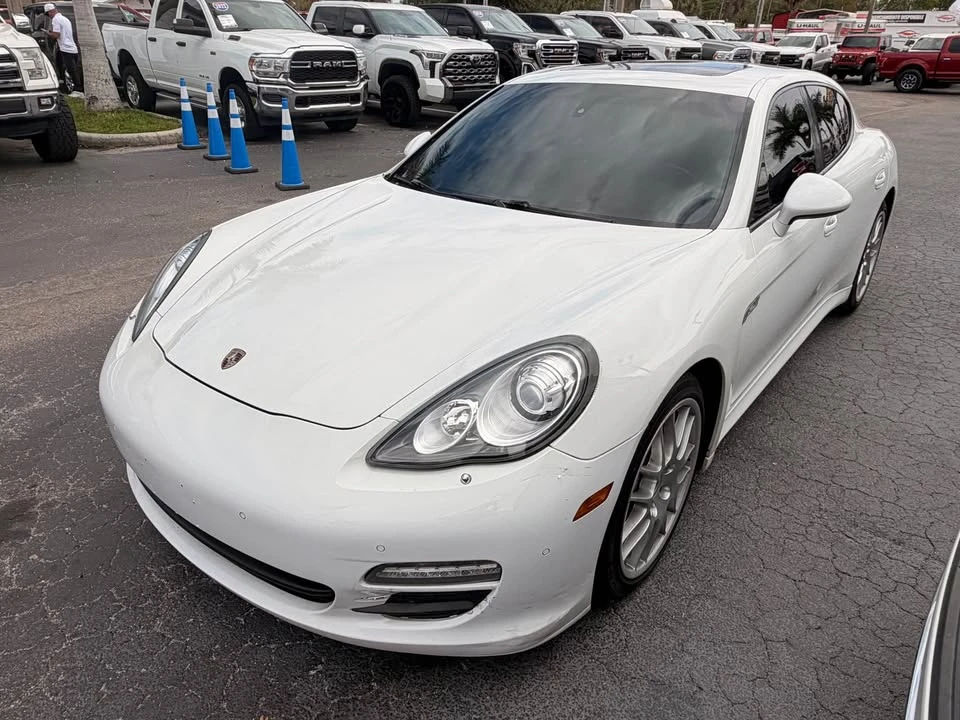 2013 Porsche 970 Panamera - Image 2 of 6