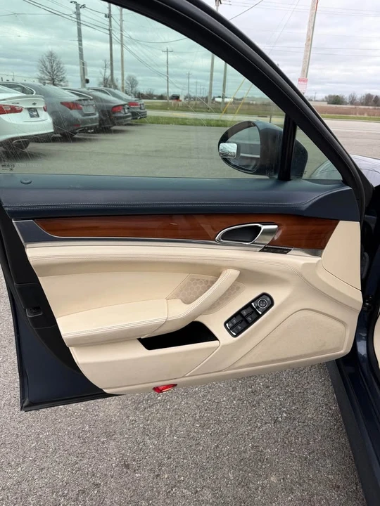 2013 Porsche 970 Panamera - Image 17 of 20