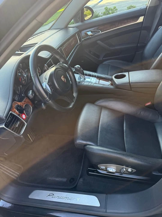 2013 Porsche 970 Panamera - Image 4 of 19