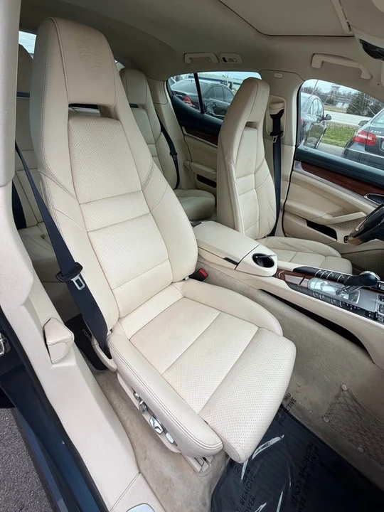 2013 Porsche 970 Panamera - Image 9 of 20