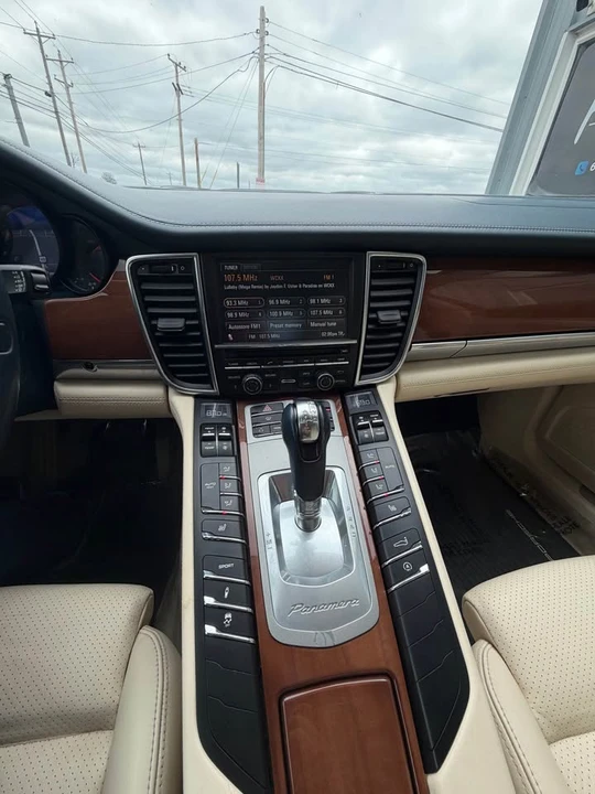 2013 Porsche 970 Panamera - Image 20 of 20