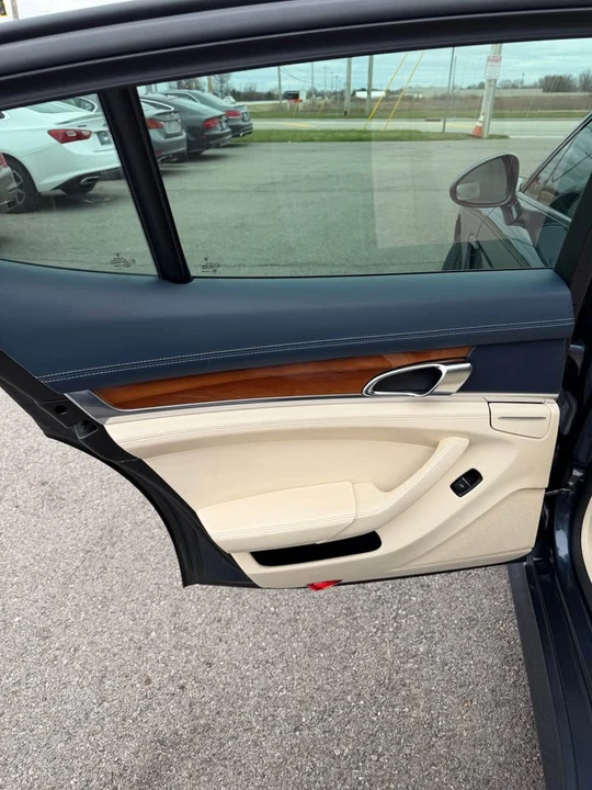 2013 Porsche 970 Panamera - Image 15 of 20