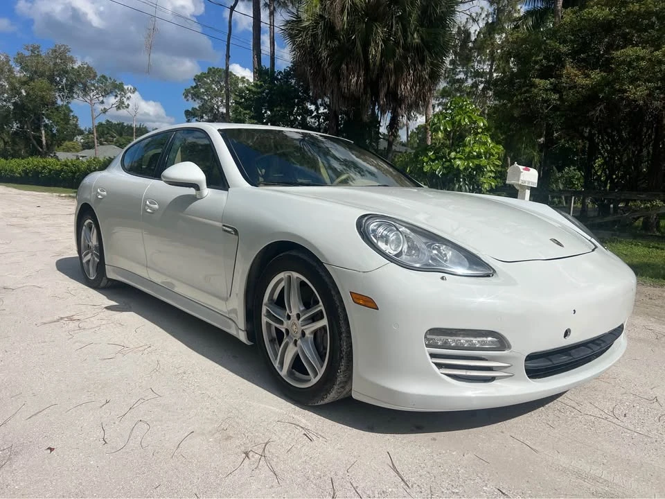 2013 Porsche 970 Panamera - Image 3 of 19