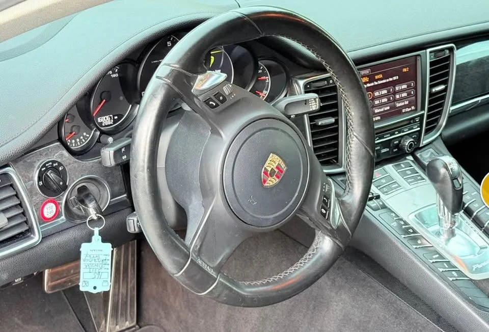 2013 Porsche 970 Panamera - Image 11 of 20