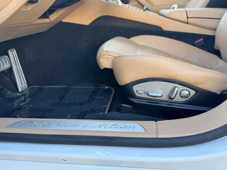 2013 Porsche 970 Panamera - Image 10 of 19