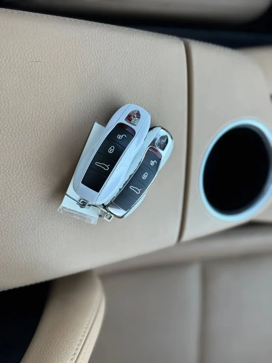 2013 Porsche 970 Panamera - Image 17 of 19