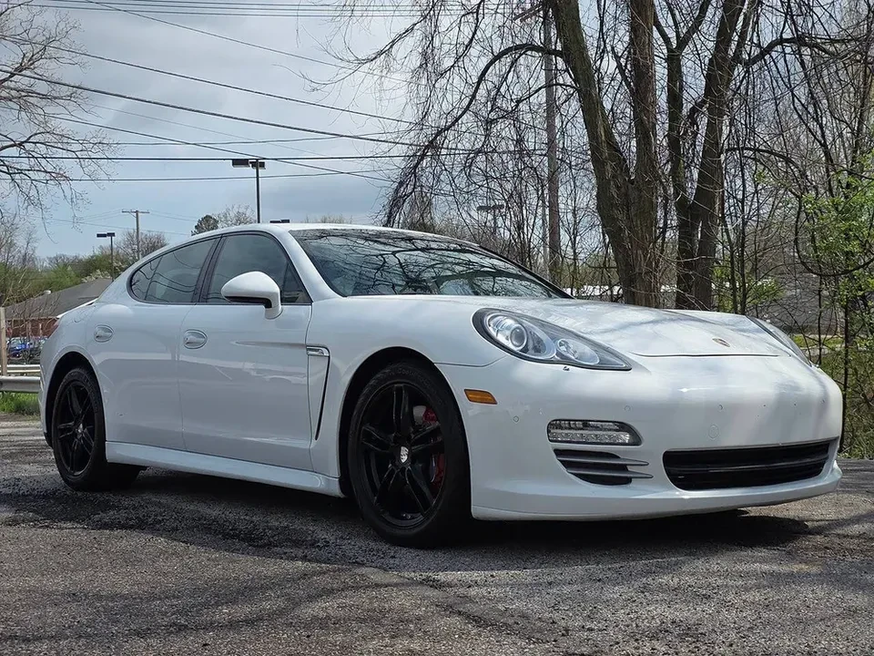 2013 Porsche 970 Panamera - Image 17 of 20