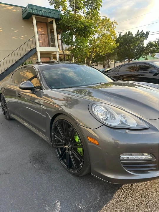 2013 Porsche 970 Panamera 4S - Image 3 of 17