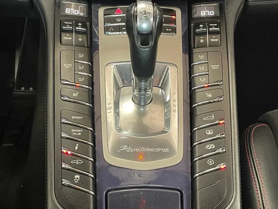 2013 Porsche 970 Panamera GTS - Image 17 of 18