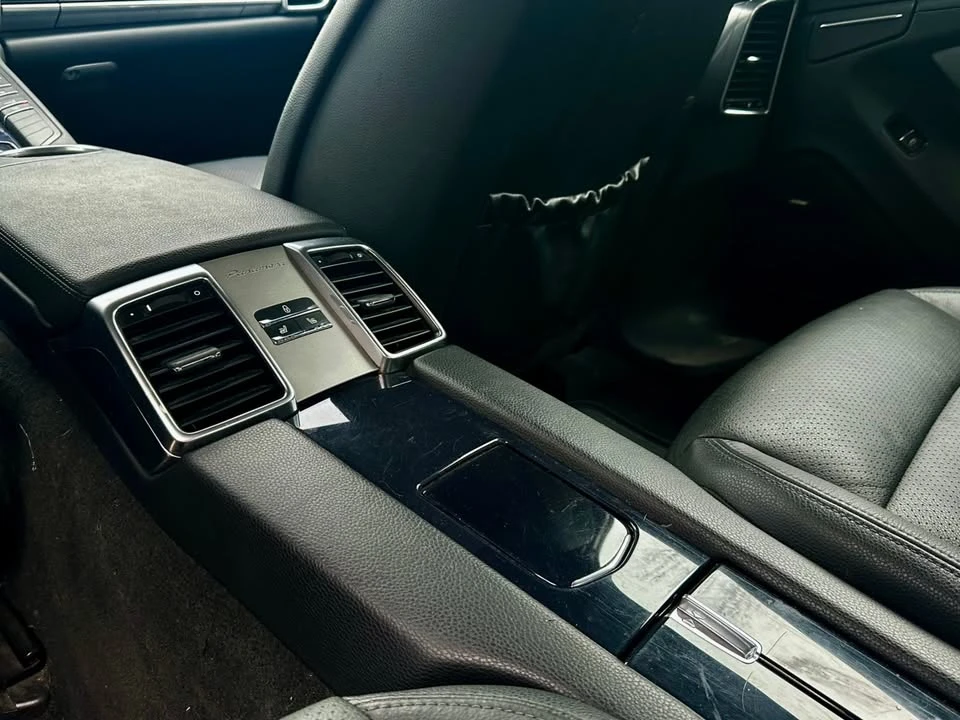 2013 Porsche 970 Panamera - Image 16 of 17