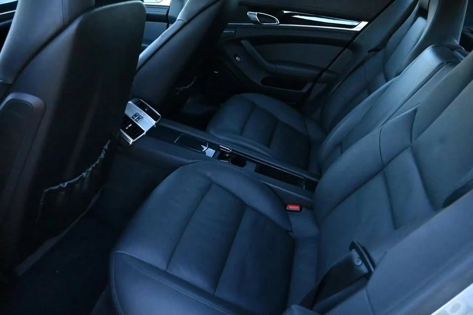 2013 Porsche 970 Panamera 4S - Image 8 of 20