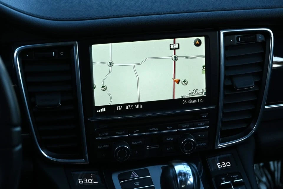 2013 Porsche 970 Panamera 4S - Image 16 of 20