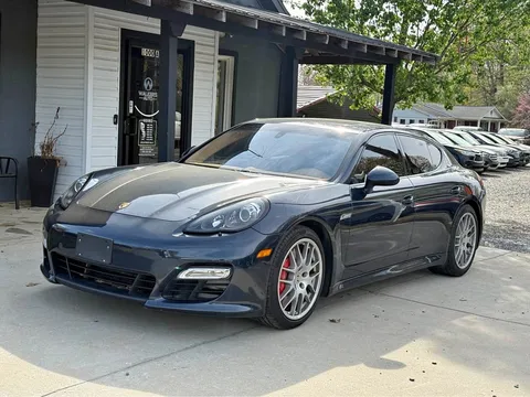 2013 Porsche Panamera GTS Sedan