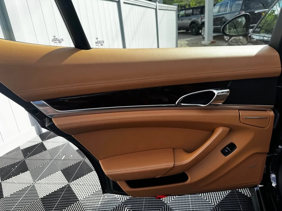 2013 Porsche 970 Panamera GTS - Image 11 of 20