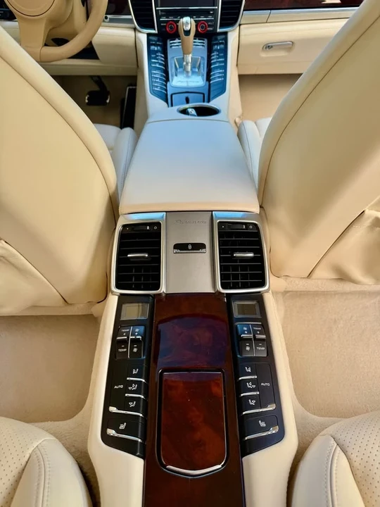 2013 Porsche 970 Panamera GTS - Image 12 of 18