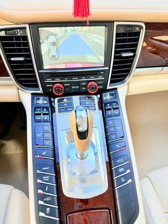 2013 Porsche 970 Panamera GTS - Image 19 of 19