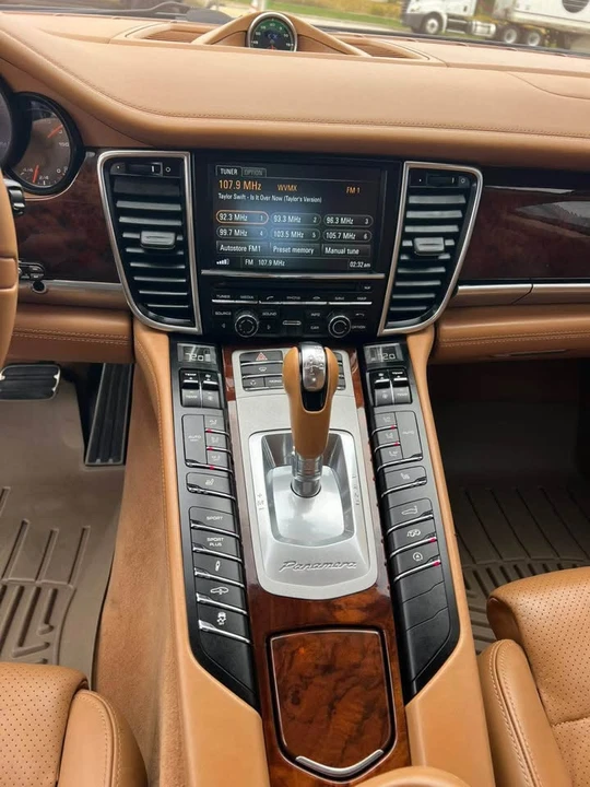 2013 Porsche 970 Panamera GTS - Image 15 of 19
