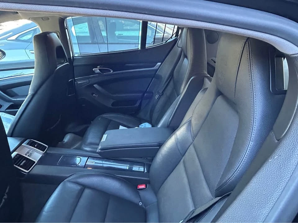 2013 Porsche 970 Panamera - Image 9 of 10