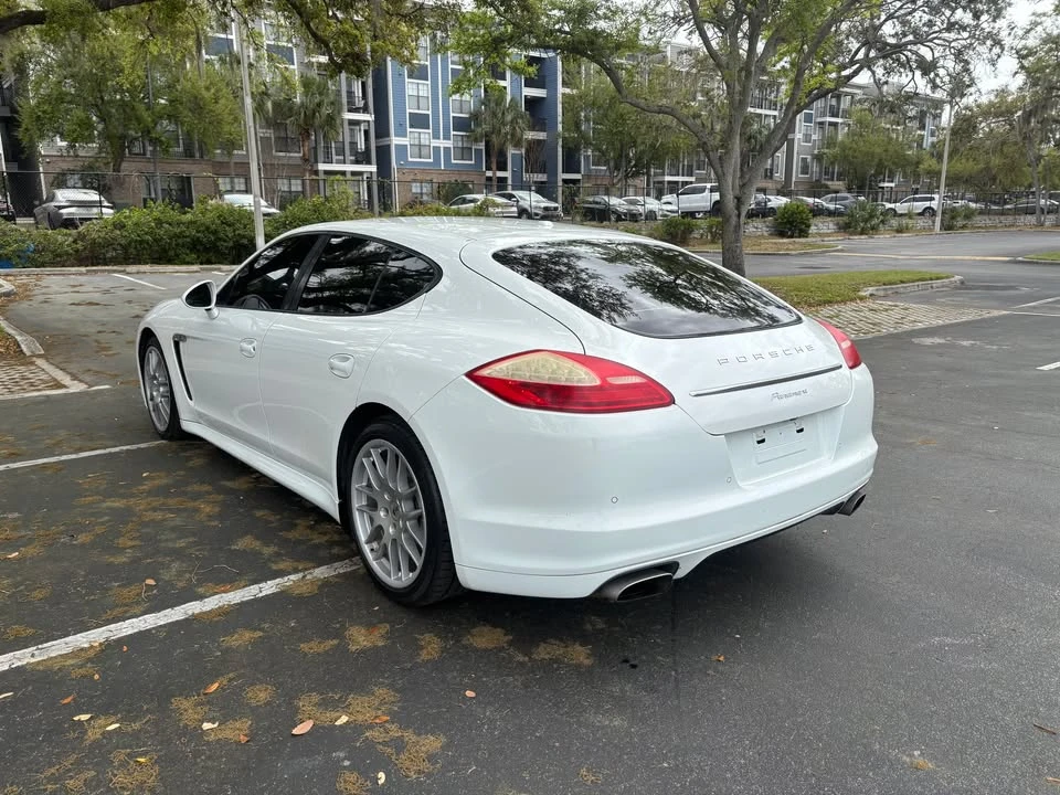 2013 Porsche 970 Panamera - Image 5 of 7