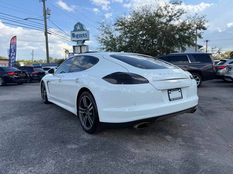 2013 Porsche 970 Panamera - Image 8 of 14