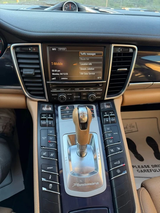 2013 Porsche 970 Panamera - Image 16 of 19