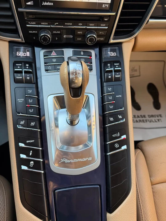 2013 Porsche 970 Panamera - Image 14 of 19