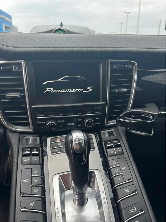 2013 Porsche 970 Panamera S - Image 4 of 4
