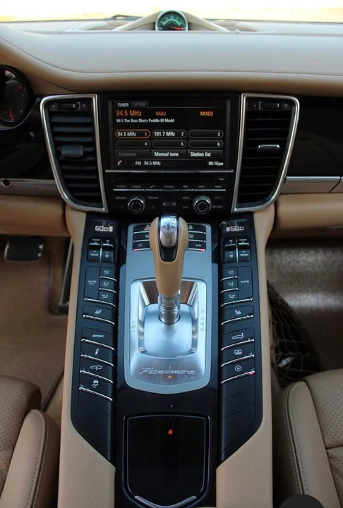 2013 Porsche 970 Panamera S - Image 14 of 20