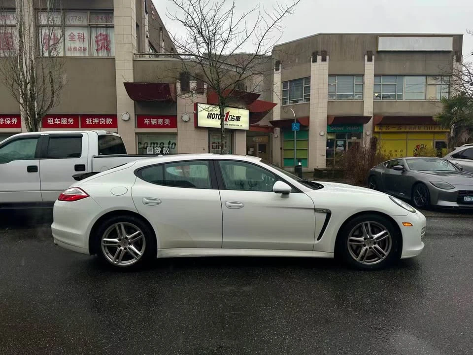 2013 Porsche 970 Panamera - Image 3 of 7