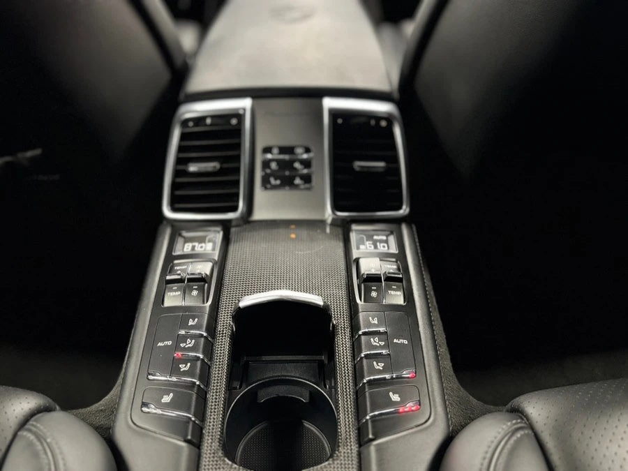 2013 Porsche 970 Panamera GTS - Image 18 of 18