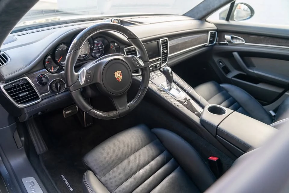 2013 Porsche 970 Panamera GTS - Image 2 of 13