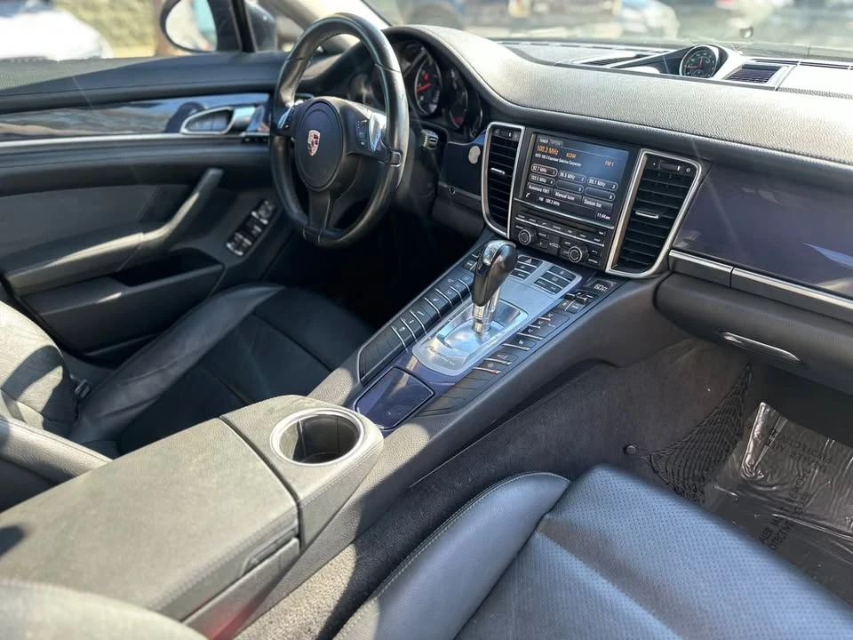 2013 Porsche 970 Panamera - Image 11 of 12