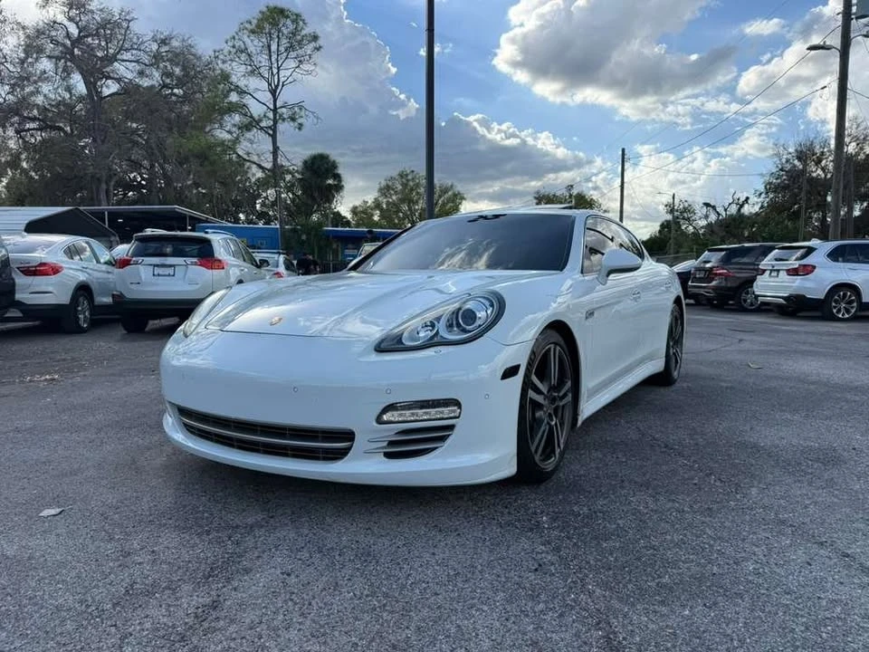 2013 Porsche 970 Panamera - Image 2 of 15