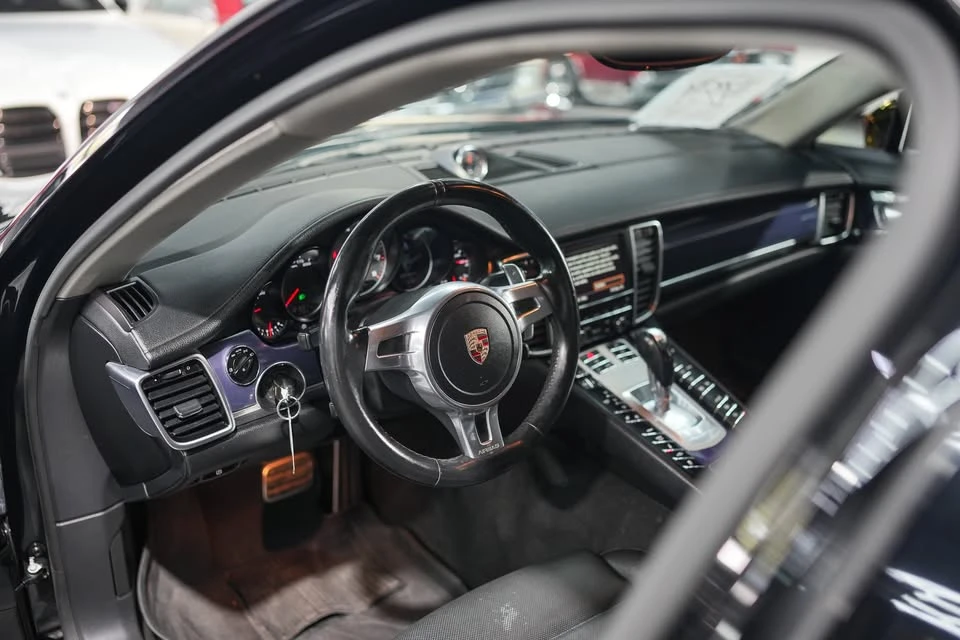 2013 Porsche 970 Panamera S - Image 17 of 20