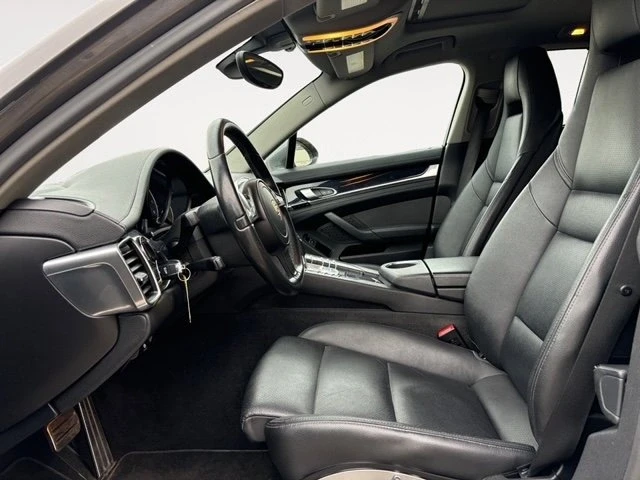 2013 Porsche 970 Panamera - Image 9 of 20