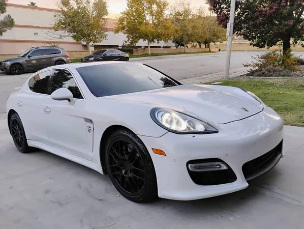 2013 Porsche 970 Panamera Turbo - Image 2 of 8