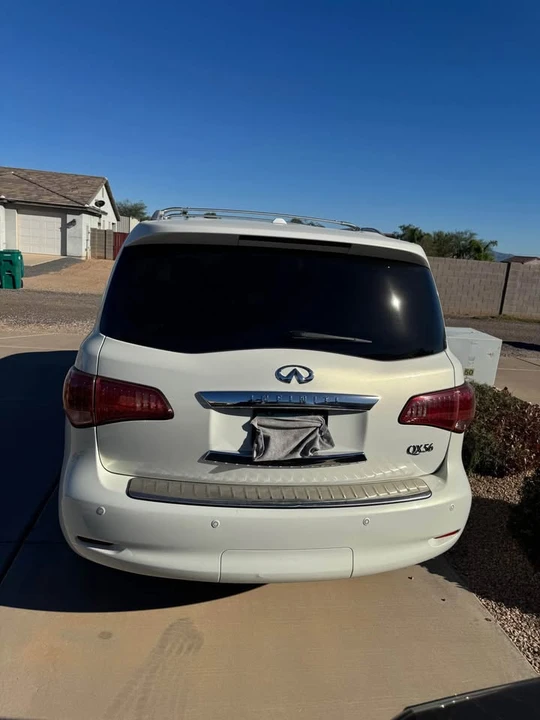 2013 Infiniti QX80 - Image 2 of 10