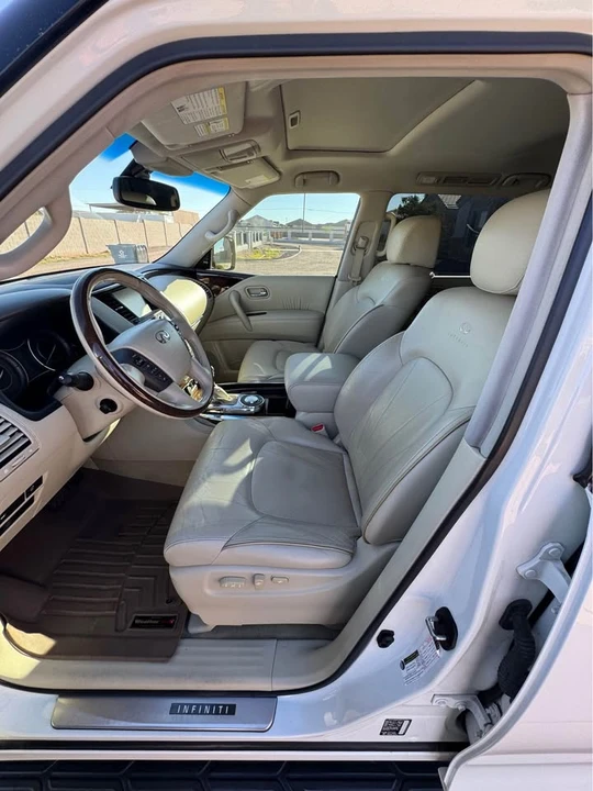 2013 Infiniti QX80 - Image 8 of 10
