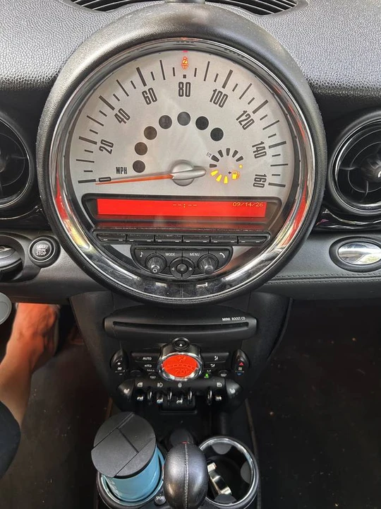 2013 Mini Mini 2nd Gen - Image 21 of 24