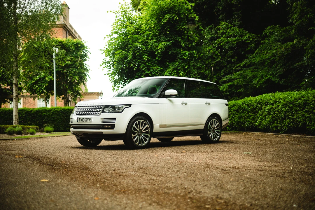 2013 Land Rover Range Rover L322 - Image 12 of 31