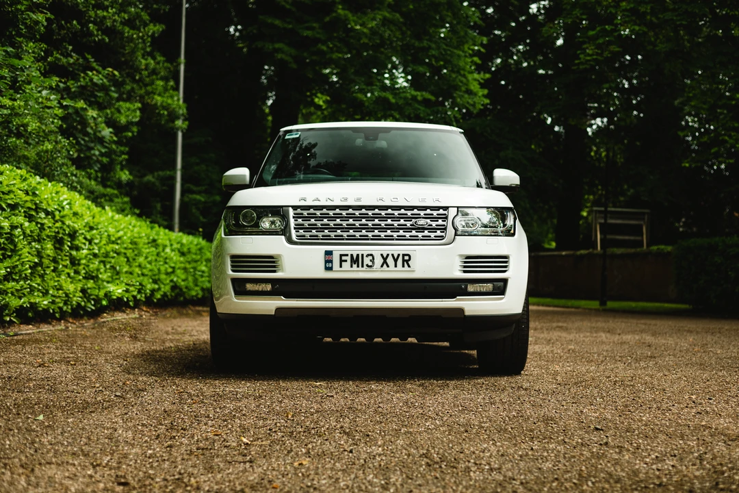 2013 Land Rover Range Rover L322 - Image 10 of 31