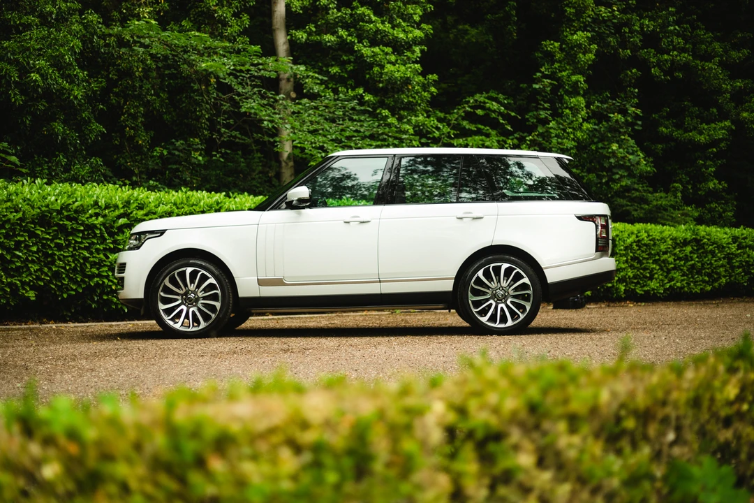 2013 Land Rover Range Rover L322 - Image 22 of 31