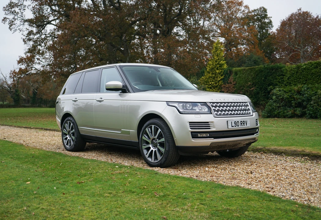 2013 Land Rover Range Rover L322 - Image 4 of 31